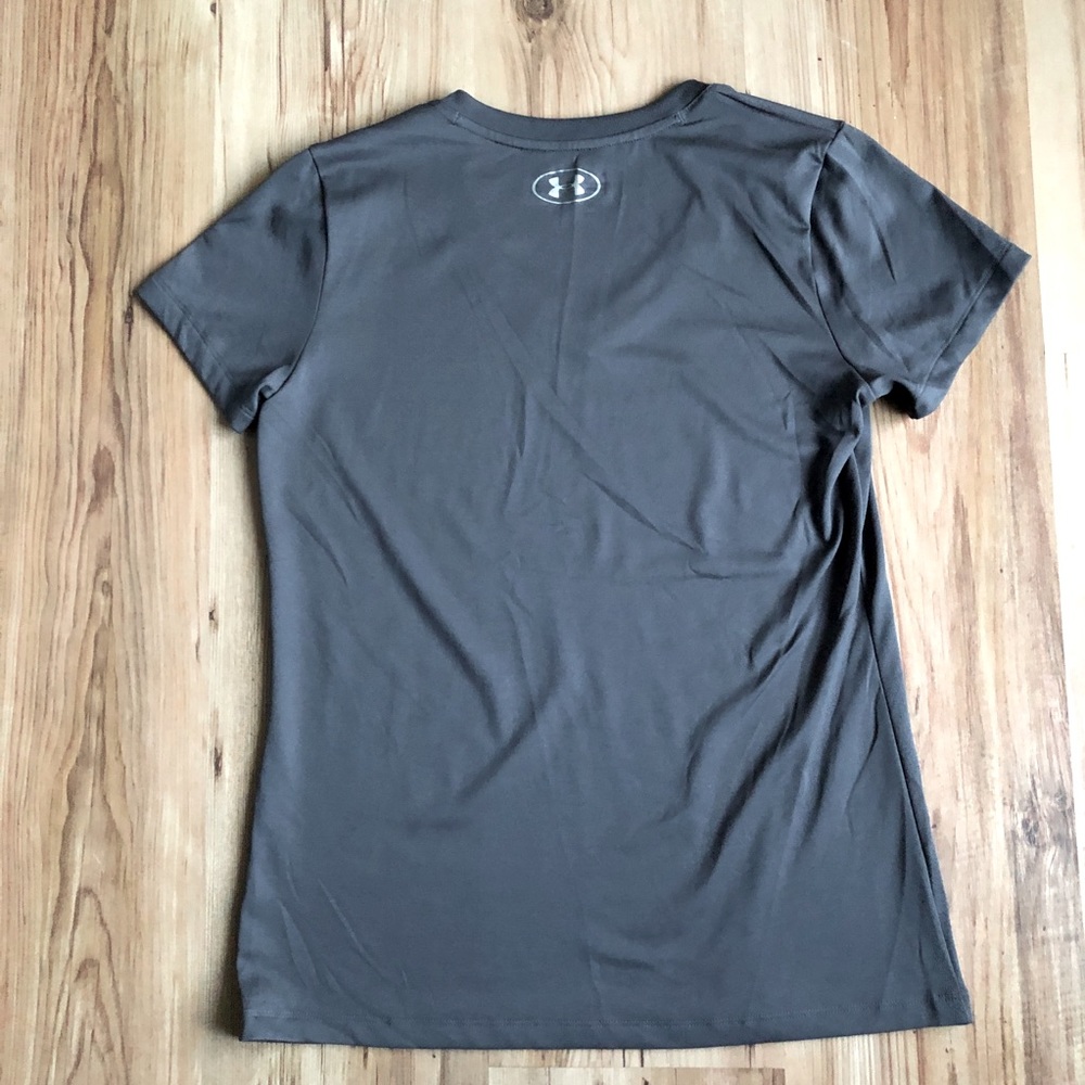 NEW UNDER ARMOUR Heatgear Tee Shirt V Neck Gray Small Women’s UNISEX NWOT - Picture 4 of 16